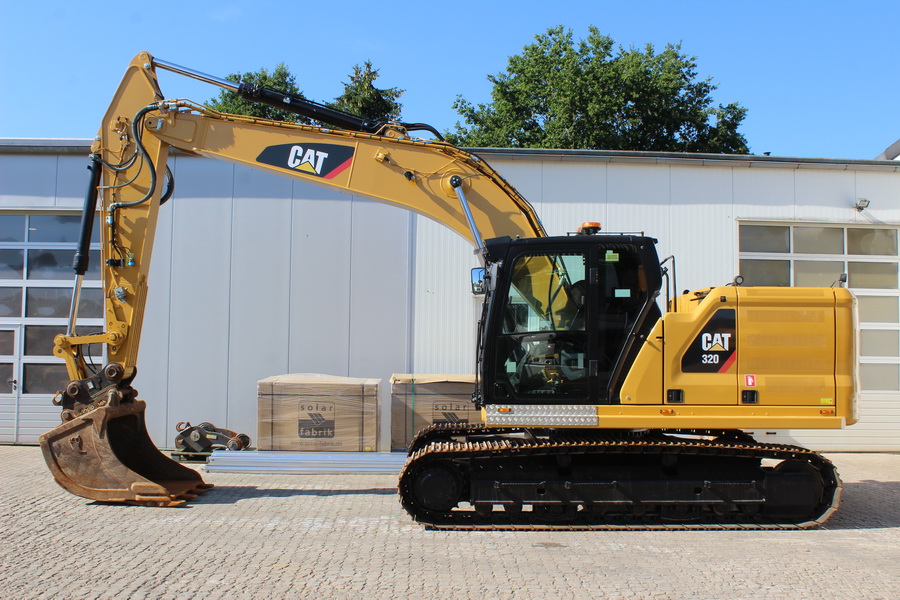 Pelle CAT 320